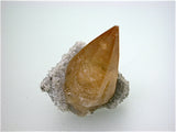 Calcite on Fluorite, Rosiclare Level, Main Orebody Denton Mine, Ozark-Mahoning Company, Harris Creek District, Southern Illinois, Mined 1983, Miniature 2.5 x 2.8 x 4.0 cm, $200.  Online 9/2. SOLD