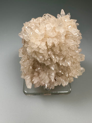 Calcite, Minerva No. 1 Mine, Cave-in-Rock District, Southern Illinois, ex. Roy Smith Collection, Small Cabinet, 6.0 x 6.2 x 6.5 cm, $25. Online Dec. 12.