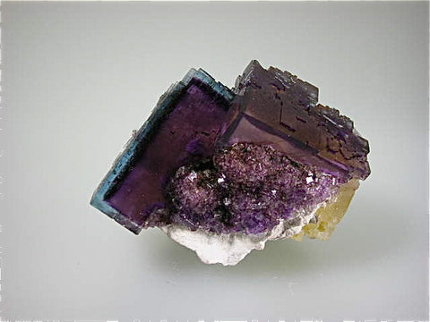 Fluorite with Barite, Rosiclare Level Minerva #1 Mine, Ozark-Mahoning Company, Cave-in-Rock District, Southern Illinois, Mined ca. 1990-1992, Koster Collection #00247, Small Cabinet 6.0 x 6.5 x 9.0 cm, $1500. Online 03/07.  SOLD.