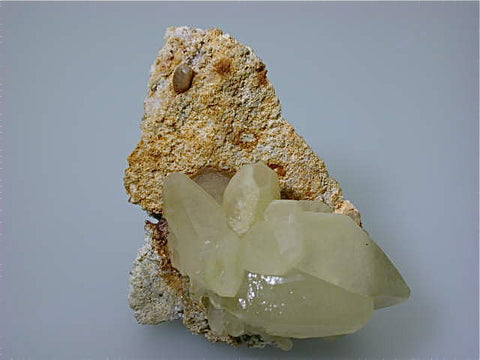 SOLD Calcite, Mikhalkovo Mine, Southern Rhodope Mountains, Bulgaria, Mined ca. early 1990s, Medium Cabinet 6.5 x 7.5 x 11.0 cm, $75. Online 3/23.