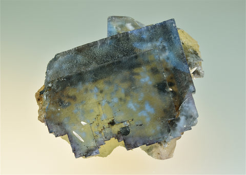 SOLD Fluorite with Barite and Hydrocarbon inclusions, Bethel Level, Minerva #1 Mine, Minerva Oil Company, Cave-in-Rock District, Southern Illinois Small cabinet 4.5 x 6 x 7.5 cm $350. Online 6/28